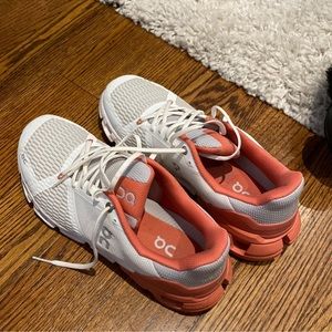 On Cloud Running shoes